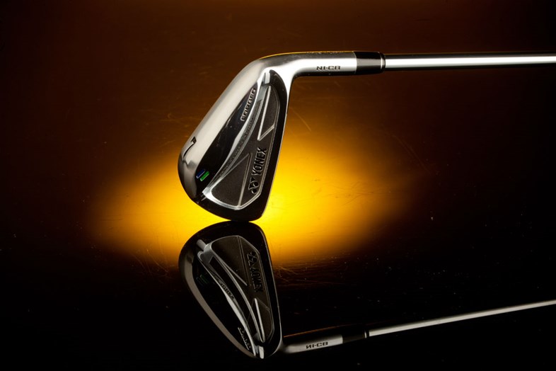 ラウネi90S Yonex N1-CB 5-Pw＋クリーブランドCVX Aw 1yonexn1cb.jpg