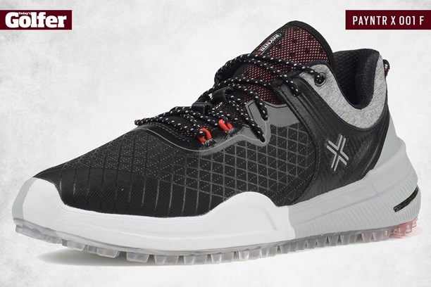 The PAYNTR X 001 F golf shoe is available in white, cool grey and anthracite.