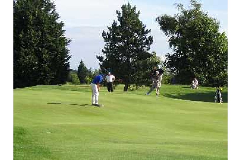 Minchinhampton Golf Club Golf Course in STROUD Golf Course Reviews