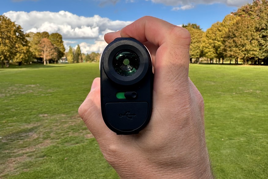 The slope function on the Motocaddy Pro 5000 laser rangefinder is easy to switch on or off... but could be clearer for playing partners.