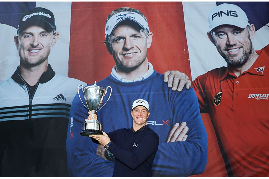 British Masters winner Alex Noren in the bag