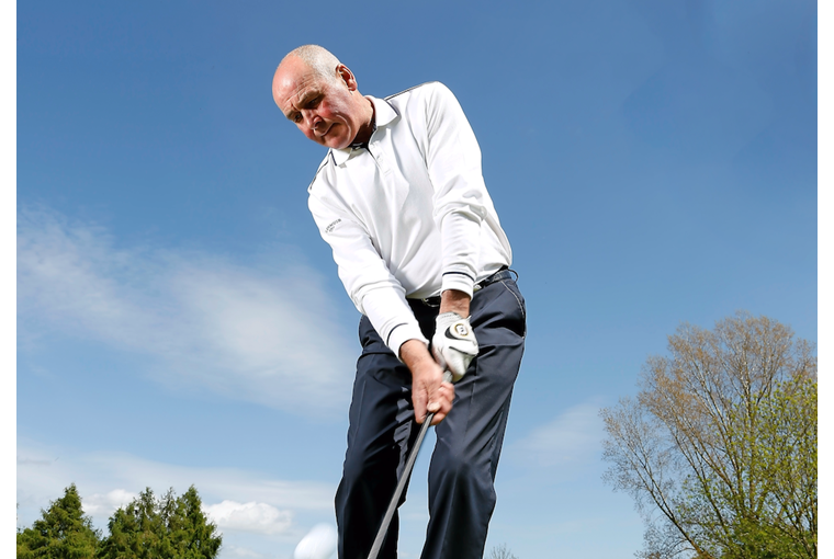 Pitching: Split Your Hands For A Crisp Pitch