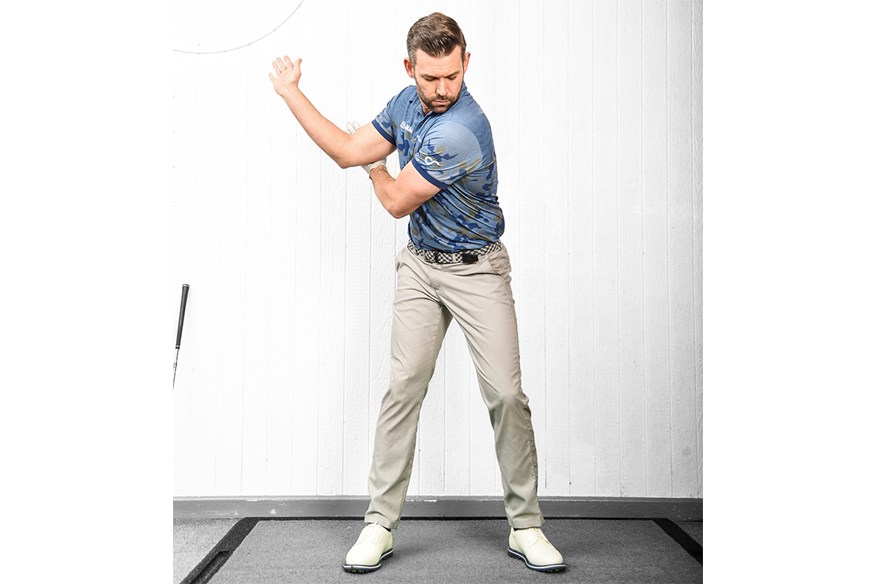 golf-backswing