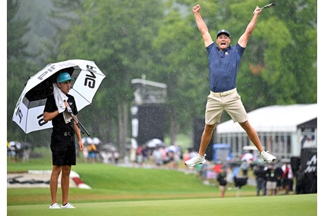 Bryson DeChambeau shoots 58 to win LIV Greenbrier