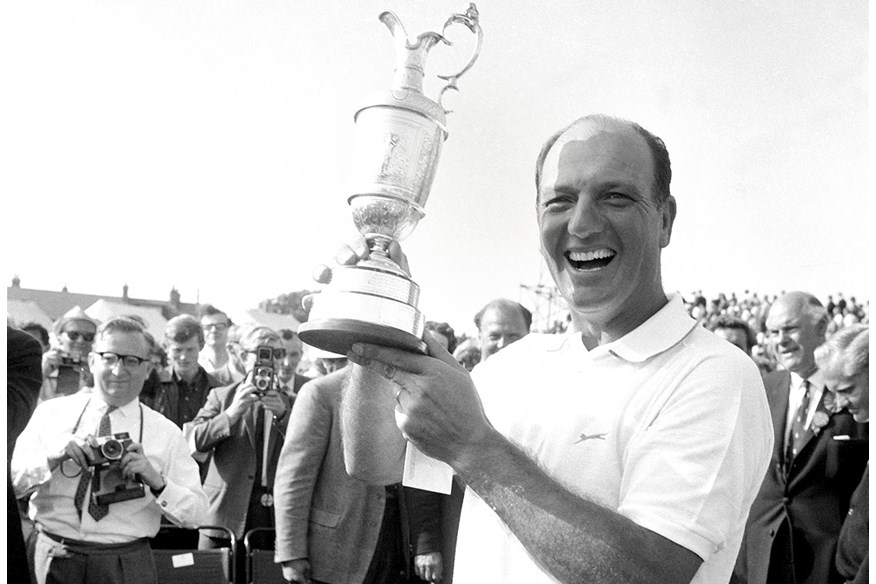 Roberto de Vicenzo became Argentina's first Major winner at the 1967 Open.