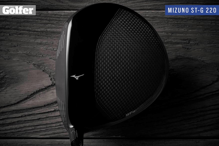 The Mizuno ST-G 220 driver has a modern player's profile, with the deeper face and shorter back to front design making full use of the 460cc head.