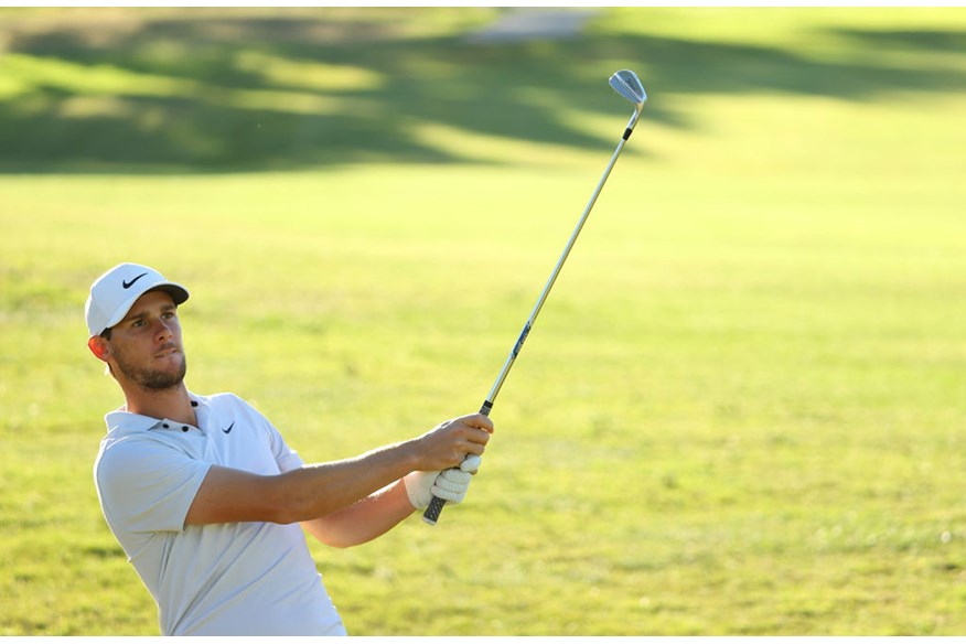 Thomas Pieters uses Titleist 620CB and 620MB irons.