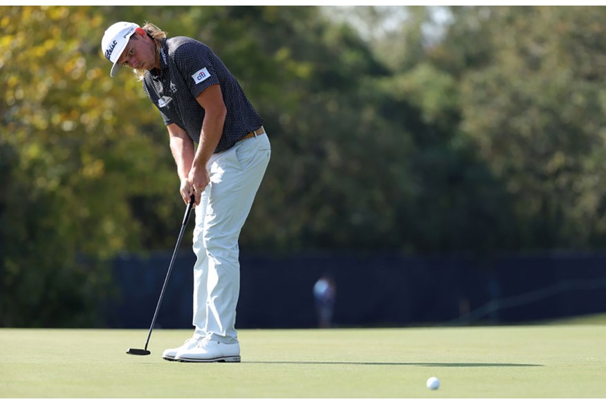 Cameron Smith uses a Scotty Cameron 009M Prototype putter.