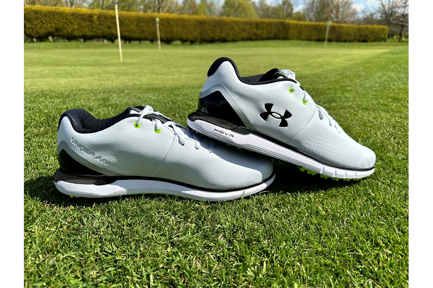 https://todaysgolfer-images.bauersecure.com/wp-images/8021/870x580/under-armour-hovr-fade-2-spikeless-golf-shoes-06.jpg