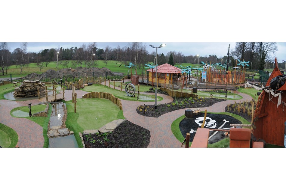 adventure golf goes crazy at hoebridge golf centre